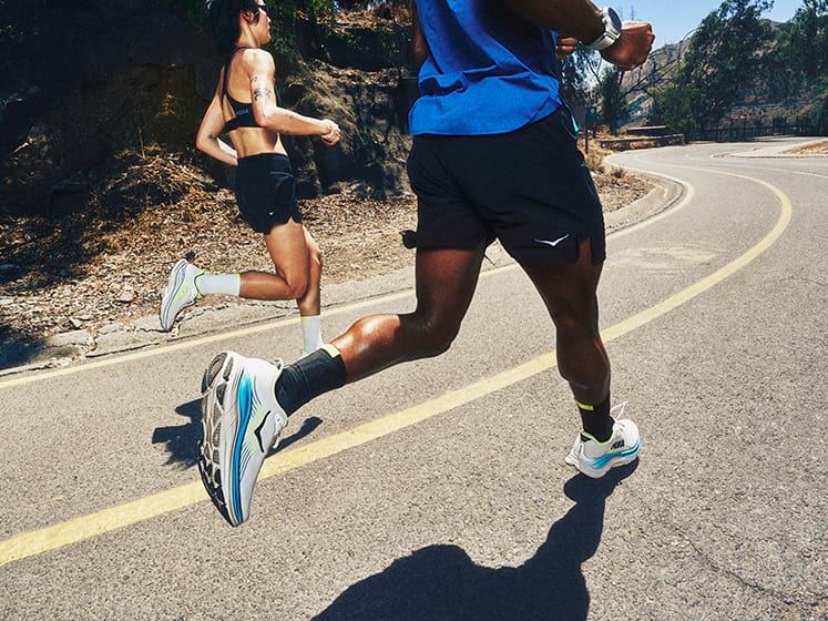 F26_July_HOKA_Website_Landing_Page_Blog_Clifton_02